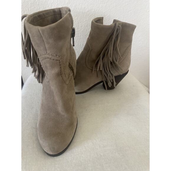 Sam Edelman Ankle Bootie Boots Womens Size 6.5 Beige Heels Side Zip Up Suede - Picture 1 of 5